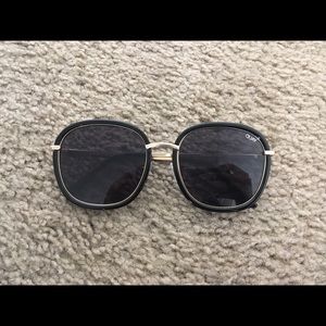 quay dreamy ways sunglasses!
